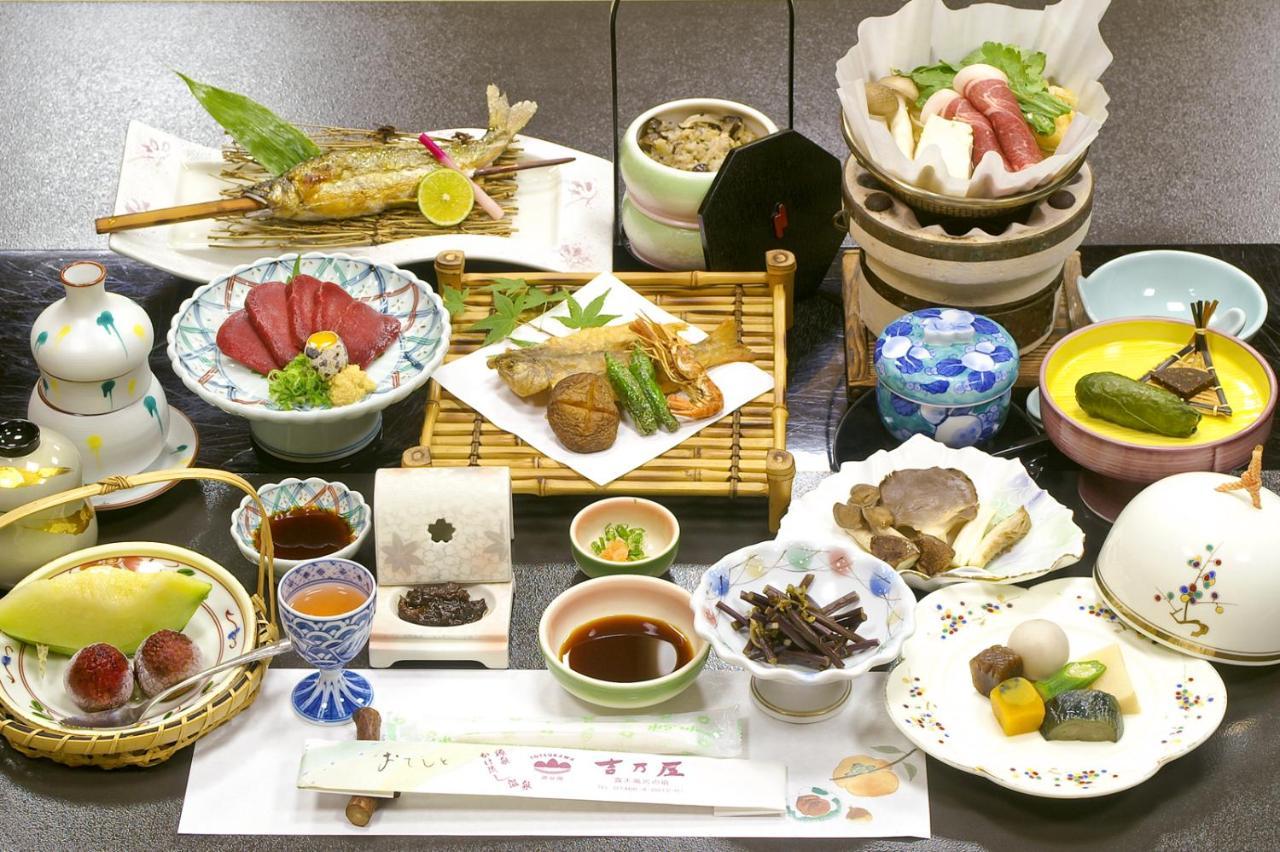 Готель Kosenkaku Yoshinoya Тоцукава Екстер'єр фото